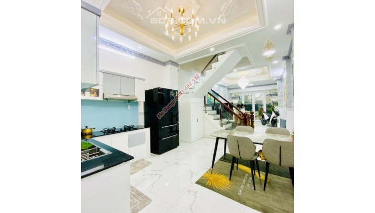 GẤP BÁN NHÀ MẶT TIỀN - NHÀ BÈ - 52 M2 - Chỉ 6 Tỷ 950 - Liên Hệ MS. DUNG - 0901462938