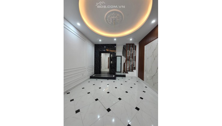 Bán nhà mới đẹp phố Yên Lạc, Kim Ngưu 45m2*5 tầng thang máy, ô tô tránh, LH 0904106655
