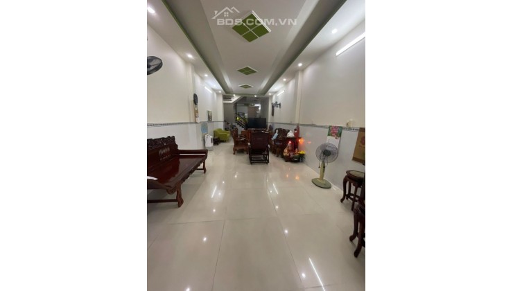 Nhà Phạm Văn Bạch, 3 tầng, 100m2, HXH, nhỉnh 80tr/m2