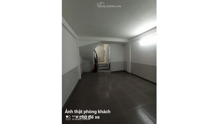 Chính chủ bán nhà mới ngõ 54 Đê La Thành, DT 45m2 x 4T, MT 4.1m, giá 3.95 tỷ