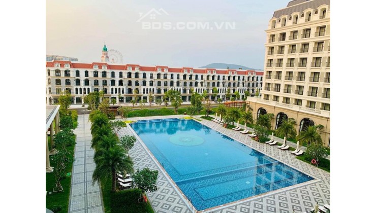 Chính chủ  bán gấp cắt  lỗ 500tr căn Condotel Vinpearl Phú Quốc view hồ bơi, cam kết  tiền thuê 10%/năm