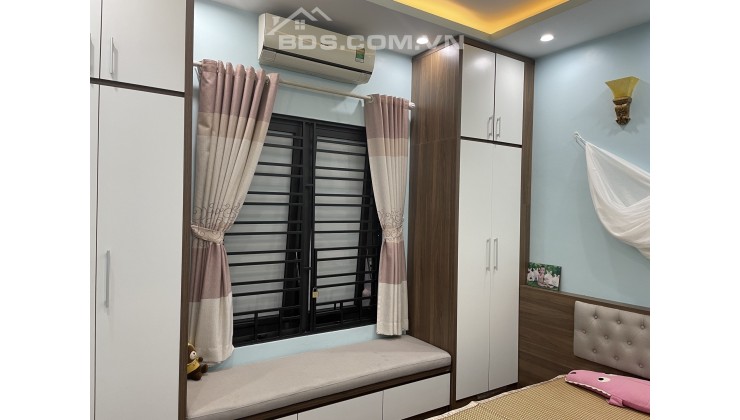 Bán gấp nhà phố Phan Văn Trường 40m2 * 5 tầng, ô tô-kinh doanh, giá nhỉnh 7 tỷ.