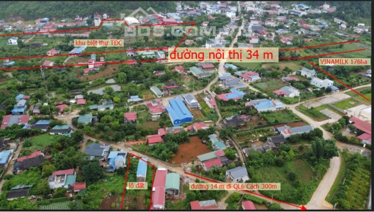 Cần bán mảnh đất 1300m2 có vị trí đắc địa ở thị trấn nông trường Mộc Châu