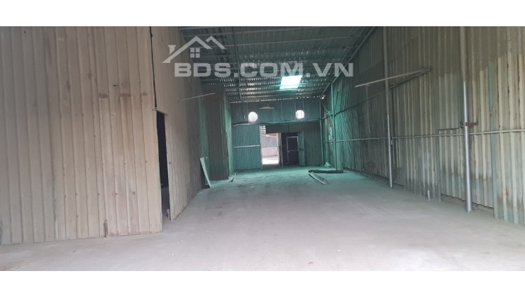 Cho thuê 500m kho xưởng tại KĐt Thanh Hà xe 3.5 tấn đỗ cửa mới dựng cho thuê lâu dài giá 45k/m