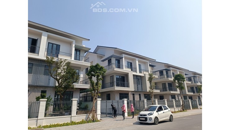 Chính chủ muốn bán villa 180m2 Centa Riverside Từ Sơn giá rẻ.