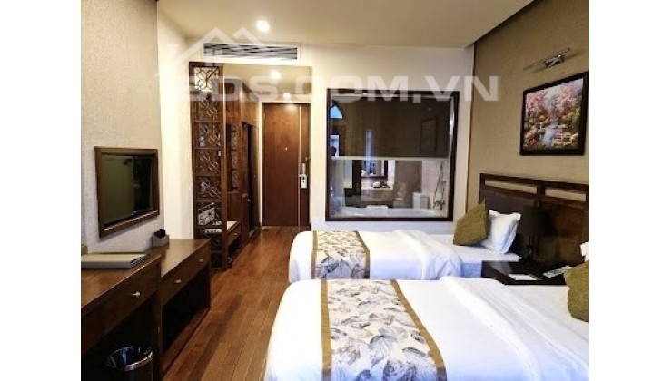 Bán nhà mặt phố Trần Nhật Duật, Hoàn Kiếm 64mx 10PN, KD khách sạn, Homestay, giá 38 tỷ. LH: 0366051369