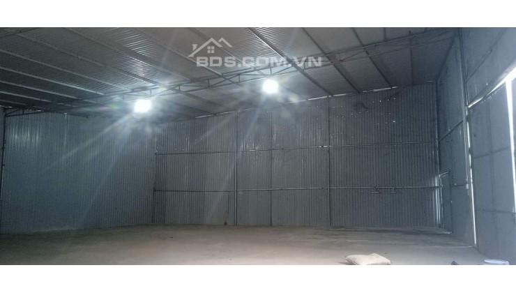 Cho thuê kho xưởng tại Đông Ngạc, Bắc Từ Liêm Hà Nội 450m container đỗ cửa giá cho thuê 55k/m