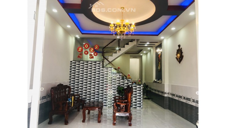 Bán nhà Bình tân, đường hồ văn long, Ngay KCN vĩnh lộc giá 1 tỷ 550tr /40m2