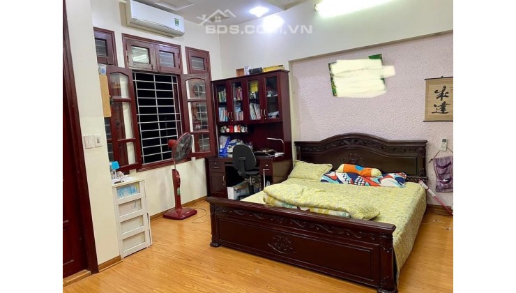 Bán nhà khu phân lô cán bộ - Đại Học Mỏ - 50m² 4,25 tỷ.0966931622