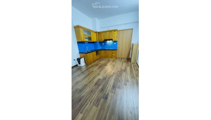 Chính chủ cần bán gấp căn hộ 66m2, chung cư Thanh Hà Mường Thanh, giá rẻ.