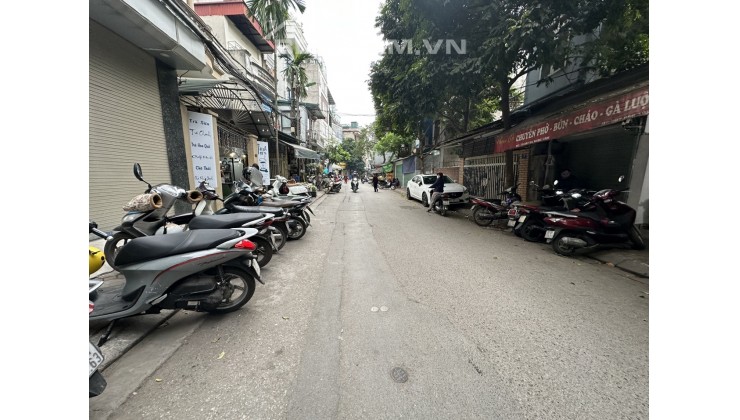 Cho thuê MBKD Nguyễn Văn Cừ, Long Biên 120m2 * mt 5m đường ô tô tránh