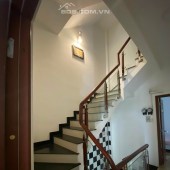 nhà ngộp bank, xe tải ngủ trong nhà, 5 tầng,Huỳnh Tấn Phát, Quận 7, 57m2, 9.x tỷ