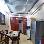 Bán nhà Văn Hương, nhỏ xinh, nội thất đẹp, giá 2,85 tỷ