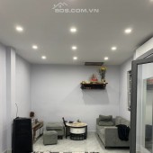 Siêu rẻ tại Bùi Xương Trạch, Thanh Xuân 30m2, 2 tầng chỉ 1,3 tỷ