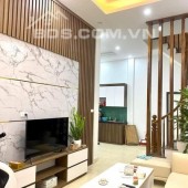 Bán nhà 3 tầng full nội thất trung tâm Đống Đa giá siêu hấp dẫn