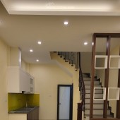 Bán nhà Ngọc Thuỵ, mới xây 30mx5T, 3,3 tỷ