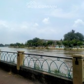 Bán lô đất thổ cư 100%  view sông Sài Gòn Bình Thạnh 233m2 , giá 11Tỷ2 .