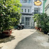 GẦN CV LÀNG HOA - NHÀ RẺ HƠN CẢ LÔ ĐẤT, DT 