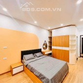 BÁN NHÀ HÒA BÌNH 7- ÔTÔ ĐỖ CỬA- NGÕ THÔNG- THANG MÁY- DT 38M- 6 TẦNG- MT 3.4M- CHỈ 7.1 TỶ
