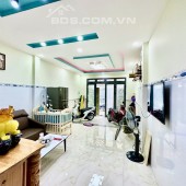 TÂN PHÚ - LÊ THÚC HOẠCH - XE TẢI THÔNG TỨ TUNG - Ô TÔ NGỦ TRONG NHÀ - DT 50M2- CHỈ 5TỶ.