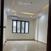 Bán nhà đường Quang Tiến, Nam Từ Liên 32m, 5 tâng, MT 3.5m, giá 2.8 tỷ