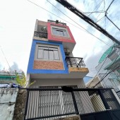 Bán gấp nhà 4 tầng Nguyễn Khoái, 60m2 giá SỐC 5.49 TỶ, Rẻ Nhất khu Vực