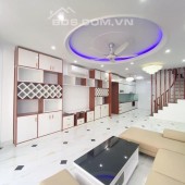 Chú nhờ đăng bán nhà đường 19/5 trung tâm Văn Quán để về Tây Hồ ở, DT65m, 4 Tầng, MT4m, ô tô đỗ cạnh nhà