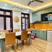 SIÊU PHẨM hồ Văn Quán, 35m, 4T, bên trên tầng lầu ngắm cá bơi dưới hồ, ô tô đỗ cách cửa 5m