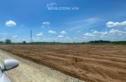 Thanh lý 1000m2 đất tài Bình Phước, đầu tư siêu hời, SHR, chỉ 985tr. Lh:0854111615