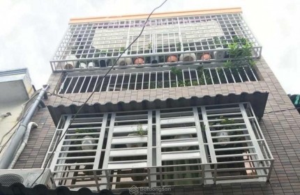 Bán nhà Nguyễn Văn Công, 4x8,5m, 3 tầng, gần BV 175