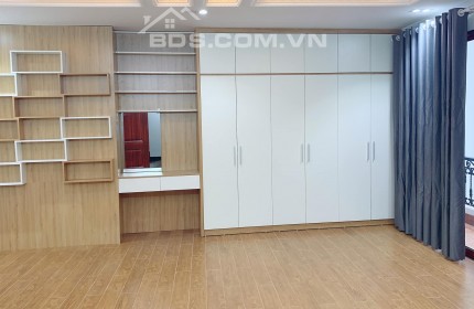 Bán nhà 170m2 Mặt phố Nghi Tàm, Tây Hồ Mặt tiền rộng Kinh doanh đỉnh 27 tỷ