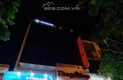 Bán nhà mặt phố Nguyễn Văn Cừ, 110m2x5 tầng, kinh doanh, vỉa hè, chỉ 18.5 tỷ