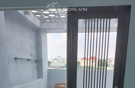TRUNG TÂM QUẬN 12  60M2 4 TẦNG HXH QUAY ĐẦU CHÍNH CHỦ LÂU ĐỜI GIÁ CHỈ 4.7 TỶ