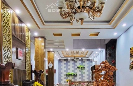 Bán biệt thự  Trương Công Định-Ngang 8m-5PN-nội thất cao cấp-giá tốt
