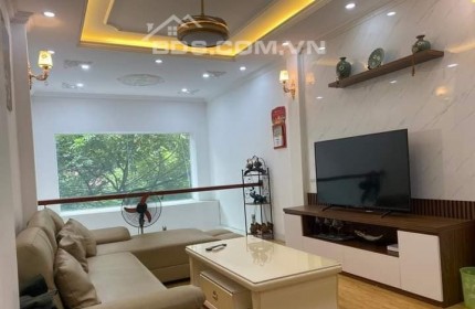 BÁN NHÀ VIỆT HƯNG, LONG BIÊN 60M2 MT 3,5M 4,2 TỶ, NHÀ DÂN XÂY 4 TẦNG ĐỦ CÔNG NĂNG.