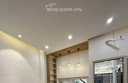 BÁN NHÀ HOÀNG VĂN THÁI - MẶT TIỀN HIẾM ( HƠN 5 MÉT ) - NHÀ ĐẲNG CẤP - OTO VÀO NHÀ - CÓ THANG MÁY NHẬP KHẨU - NHỈNH 12 TỶ ( CÓ TL )