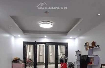 Bán nhà Bồ Đề, Long Biên 41m2 x 5 tầng, Ngõ NÔNG, Ở Sướng. 0357697691