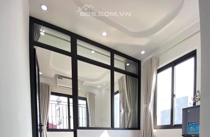 Bán nhà phân lô VIP Hồ Ba Mẫu 95m2 7 tầng full nội thất