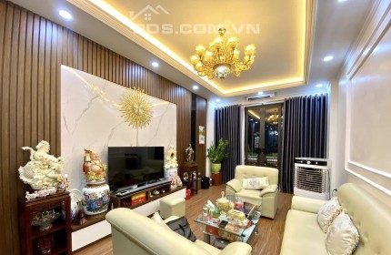 Bán nhà Ngọc Thụy, mới đẹp ở ngay, gara ô tô, phân lô 52 m² x 5 tằng, nhỉnh 5 tỷ.