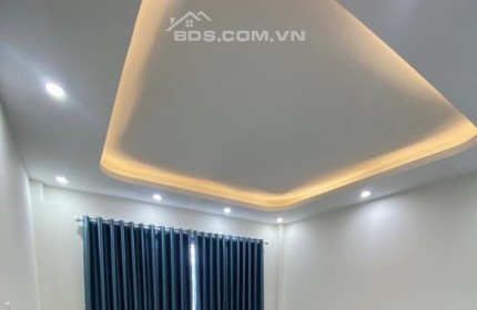 Bán Nhà  5 Tầng Diện Tích 30m2 Phố Quang Tiến Giá Công Khai 3.4Tỷ