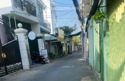 nhà đẹp Huỳnh Tấn Phát,3 gác tranh nhau, quận 7, 63m2, 2 tầng, 5 tỷ,