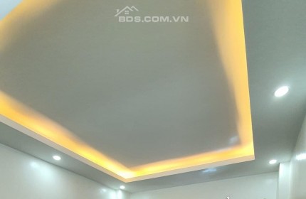 GIÁ 5.35 TỶ , MẶT NGÕ 699 -  VŨ TÔNG PHAN, 37m2, MẶT NGÕ KINH DOANH, - OTO QUA NHÀ , VÀO NHÀ ,