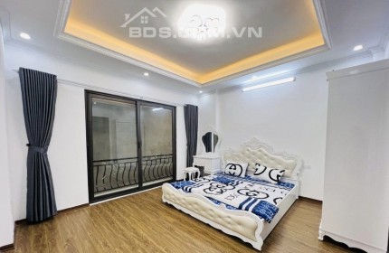 CẦN BÁN – 35M2 XÂY 5 TẦNG – MẶT TIỀN 4,5M . 3 NGỦ KHÉP KÍN, GIÁ 3.6 TỶ, PHỐ ĐỊNH CÔNG THƯỢNG,