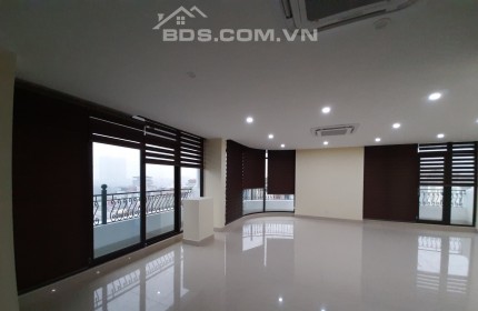 Bán tòa văn phòng Mặt phố Liễu Giai: 6 tầng x 75m2, giá 58 tỷ