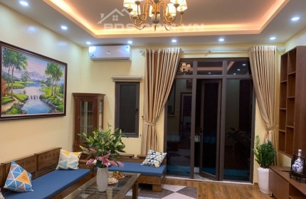 Bán nhà riêng 5 tầng ở Xuân Đỉnh: 3.5 tỷ-40m2 mặt tiền 3.8m