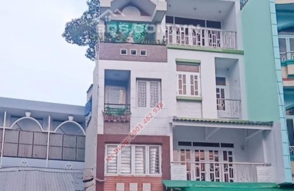 Nhà Bán - Quận 5 - Phú Hữu - 34 M2- Giá 15 Tỷ - Ms.Dung - 0901462938