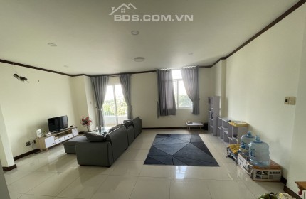 Bán gấp căn hộ Quốc Cường Gia Lai 3PN (145m), đầy đủ nội thất, căn góc view đẹp.