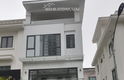 Cực hiếm Nhà phố Lê Văn Thiêm  dt 90m2 mặt tiền 6m kinh doanh  làm văn phòng , nhà cực đẹp hoàn thiện đẹp căng  lh 0913363299