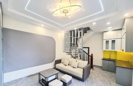 Chỉ 3,4 tỷ - nhà mới lô góc - trung tâm - tiện ích - dân cư an ninh văn hoá cao - Đông Ngạc  34m  x 5 tầng 4.5m  MT - 3,4 tỷ.