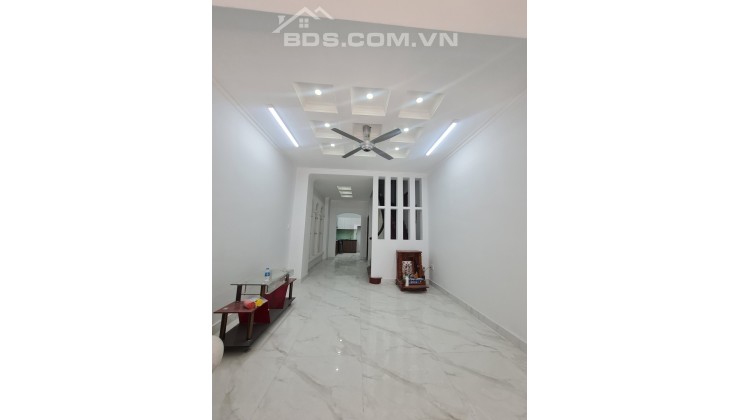 Bán nhà hẻm xe hơi 60m2 4 tầng Phường 9 Gò vấp chỉ nhỉnh 7 Tỏi.